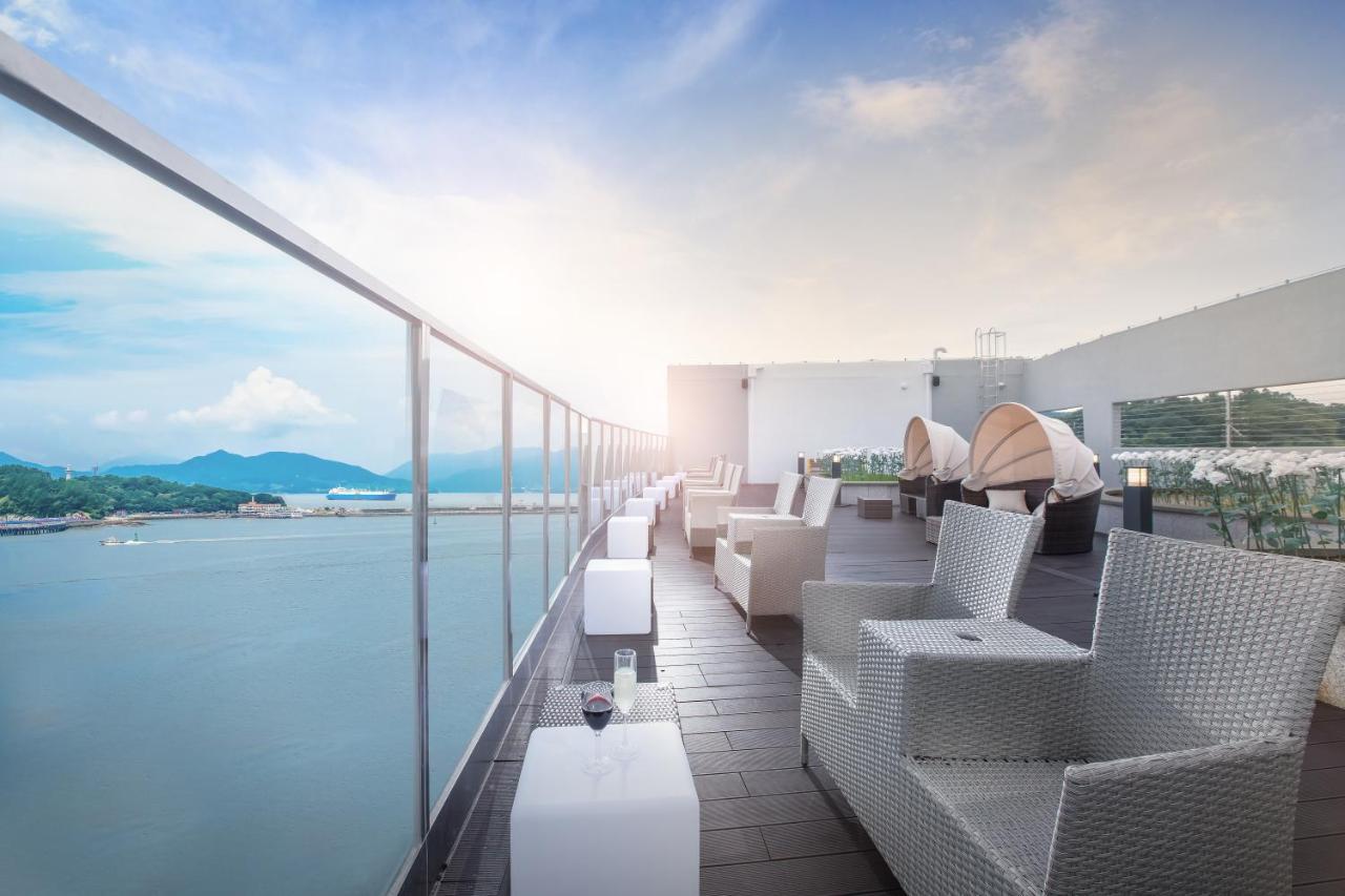 Utop Marina Hotel & Resort Josu Exteriér fotografie